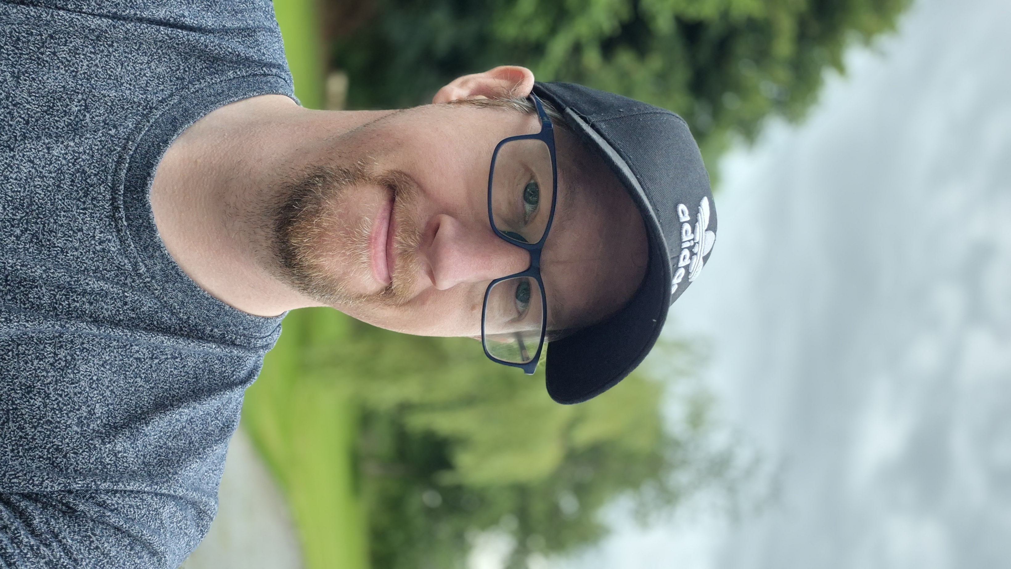 The Healing Power of Personalized Remembrance Gifts: A Glass Art Journey